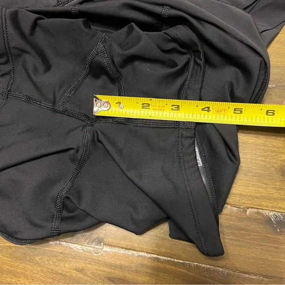 Lululemon Circuit Braker Black Skirt - Picture 7 of 11